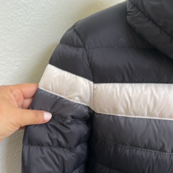 Goose down and feather jacket. Size L. - Picture 4 of 11